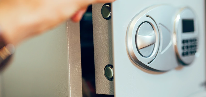 Fingerprint Safe Openers in San Jacinto, CA