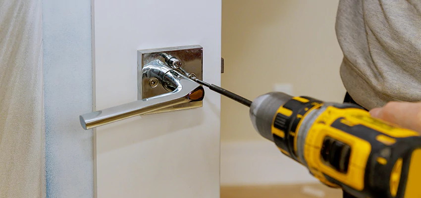 After-hours Locksmith  For Lock Troubleshooting in San Jacinto, California